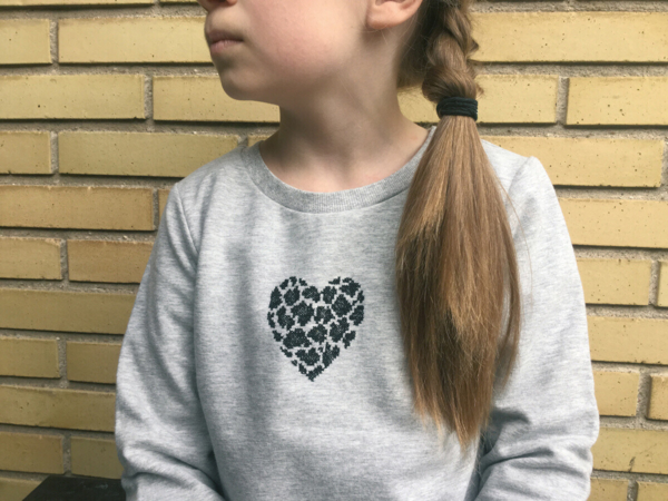 Broderisett Hjerte 7 x 9 cm