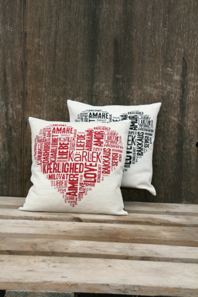 Broderisett Love rød 39 x 39 cm