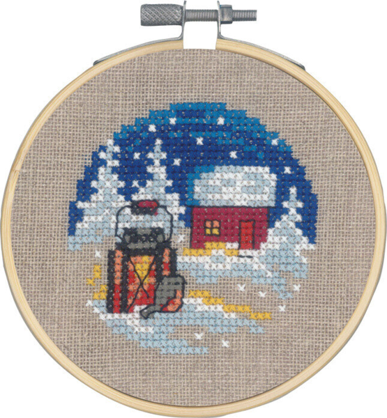 Broderisett Huset i skogen m 5810/10 10 Ø