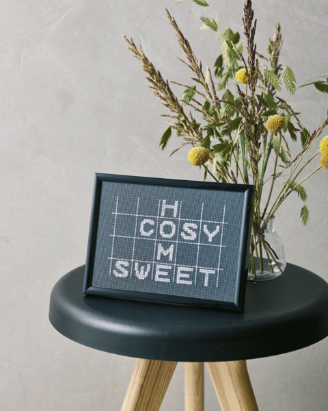 Broderisett Koselig søtt hjem 18x13 cm