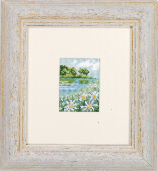 Broderisett Prestekrage-enger 6,5 x 5 cm