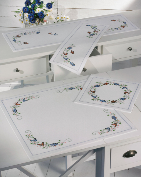 Broderisett Sommerfugler 23 x 67 cm