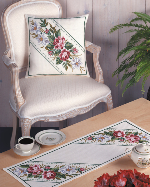 Broderisett Blomster 27 x 76 cm