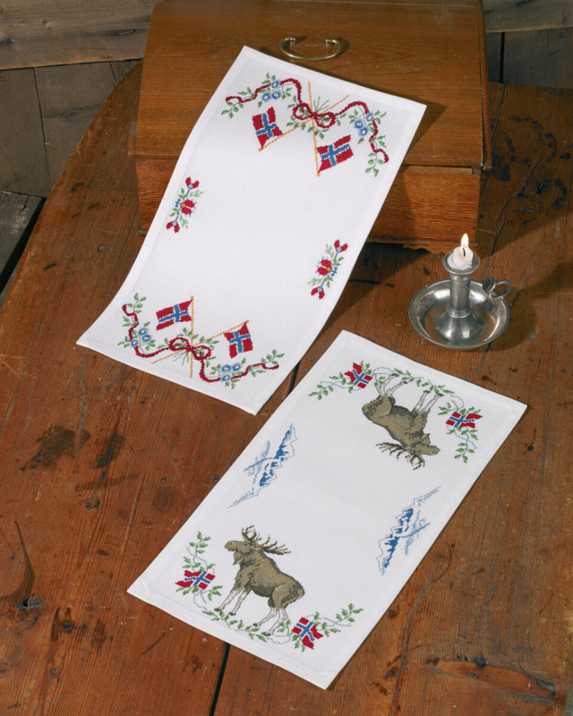 Broderisett Hilsen fra Norge Flagg 25 x 48 cm