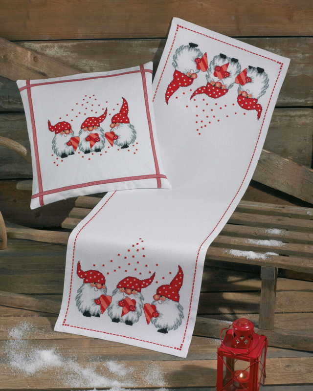 Broderisett Polkanisser 40 x 40 cm