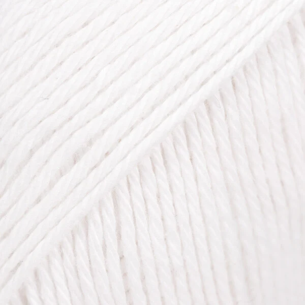 DROPS Magic 01 Hvit (Uni Colour)
