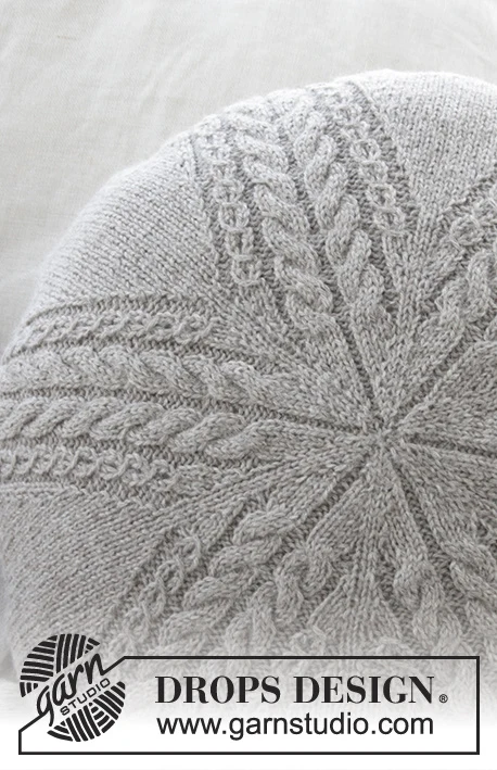 Sand Tracks Pute fra DROPS Design