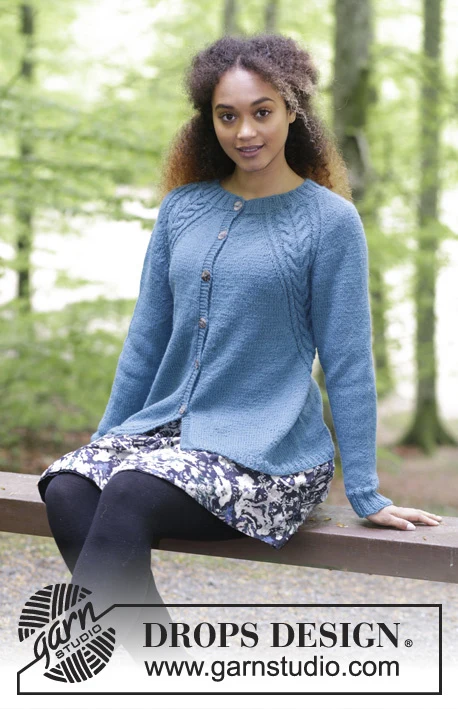 181-25 Arendal Cardigan av DROPS Design