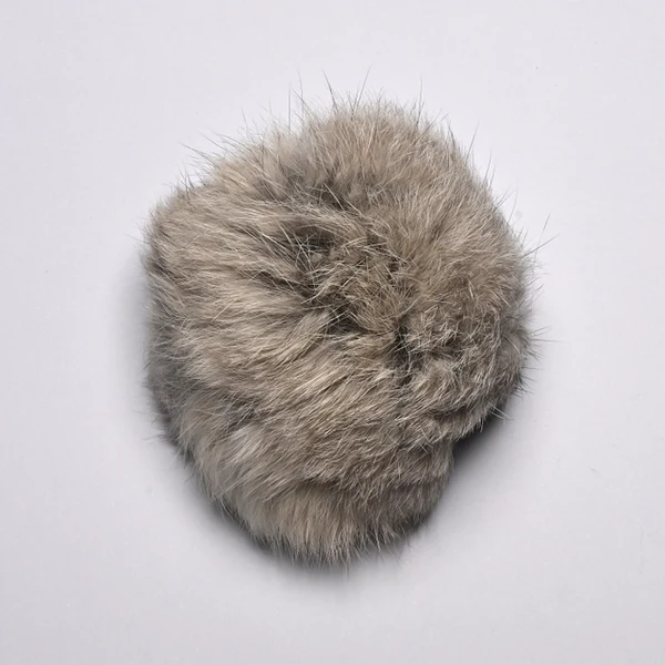 Pompon Kaninpels 10 cm 06 Grå