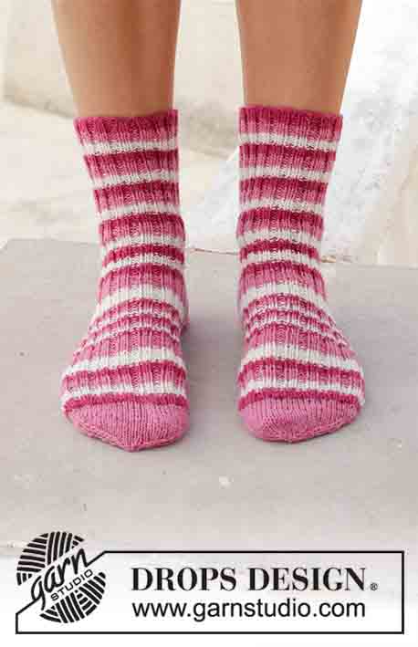 189-28 Cherry Waves fra DROPS Design