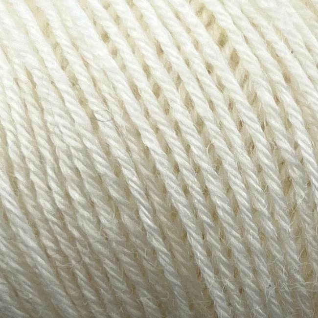 Onion Nettle Sock Yarn 1001 Off-white