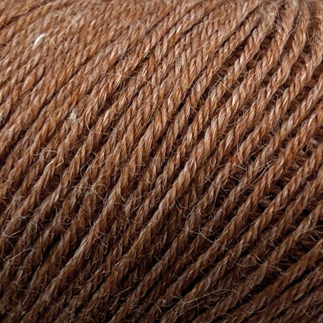 Onion Nettle Sock Yarn 1032 Gylden