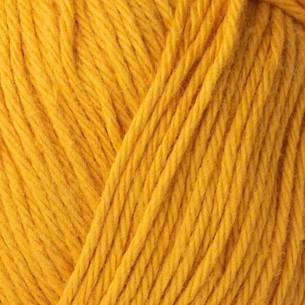 Yarn and Colors Favorite 015 sennep