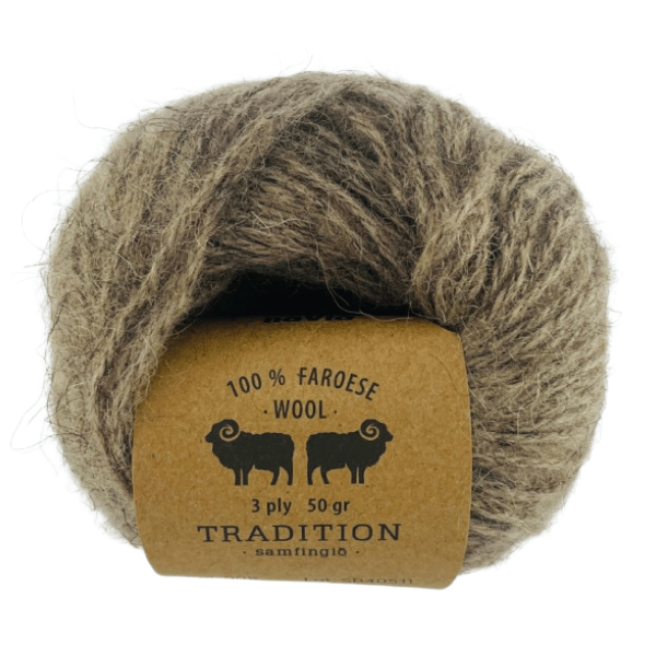 Navia Tradition 908 Eik