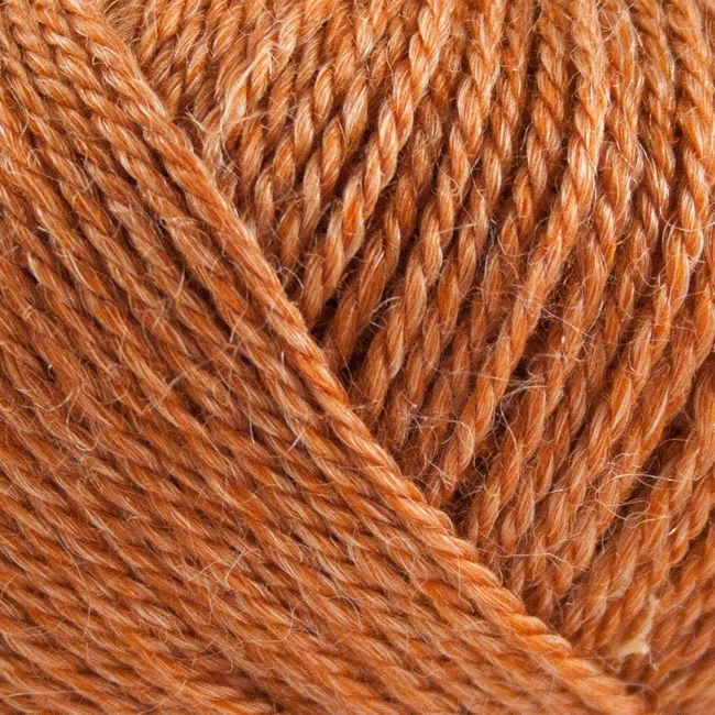 Onion No.4 Organic Wool+Nettles 834 Brent oransje