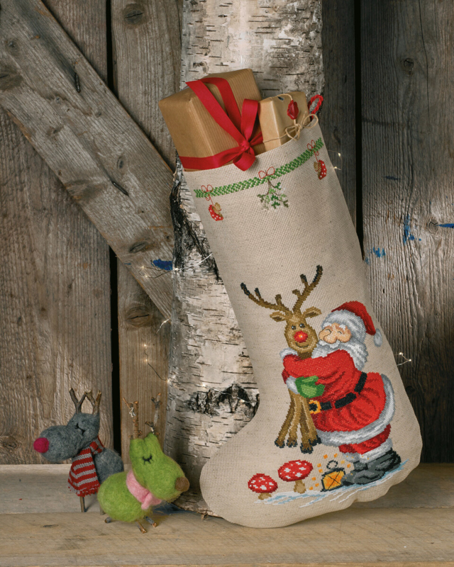 Broderisett Julenissen & Rudolf 28 x 44 cm
