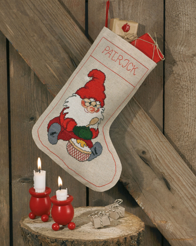 Broderisett Nisse med grøt 24 x 33 cm