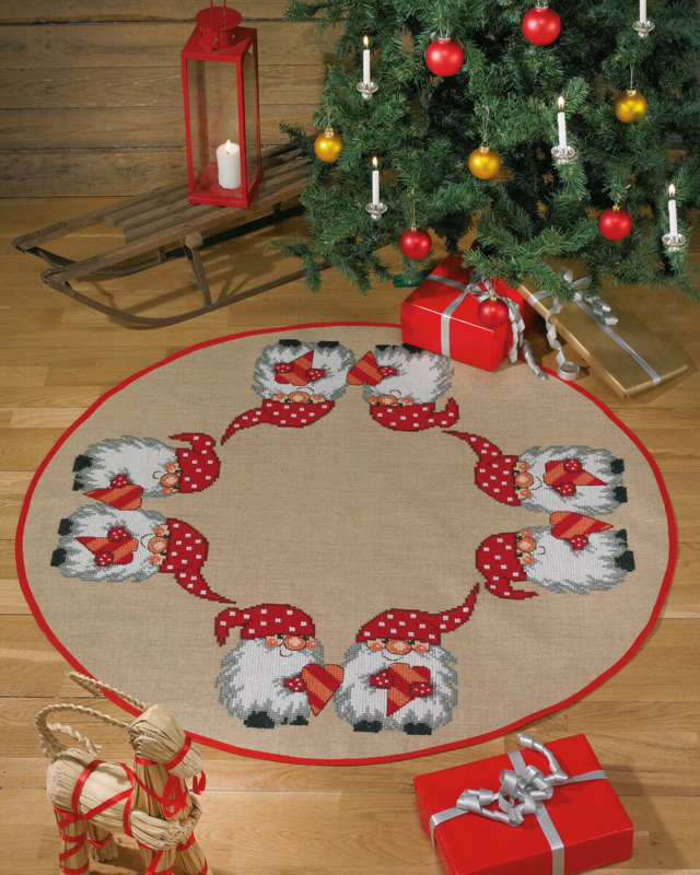Broderisett Prikk nisser Ø118 cm