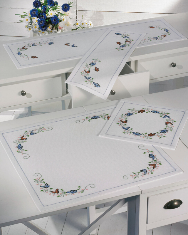 Broderisett Sommerfugler 23 x 67 cm