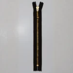 YKK Fast Glidelås, Messing, 4 mm 570 Brun