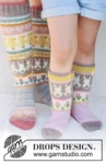 41-35 Dancing Bunny Socks by DROPS Design
