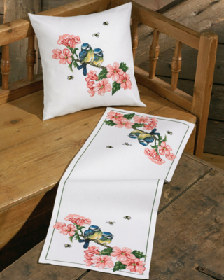 Broderisett Meiser i blomster 33 x 87 cm