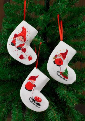 Broderisett Julestrømper Alver, 3 stk