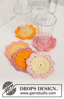 0-1497 Blossom Coasters fra DROPS Design
