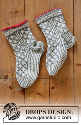 0-1433 Tip Toe Santa fra DROPS Design