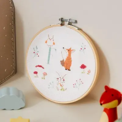 DMC Gift of Stitch Korsstingsett, Skogsvenner