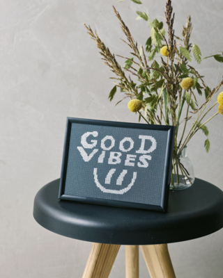 Broderisett Good vibes 18 x 13 cm